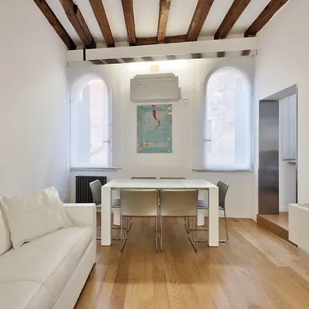 Holidays Apartment